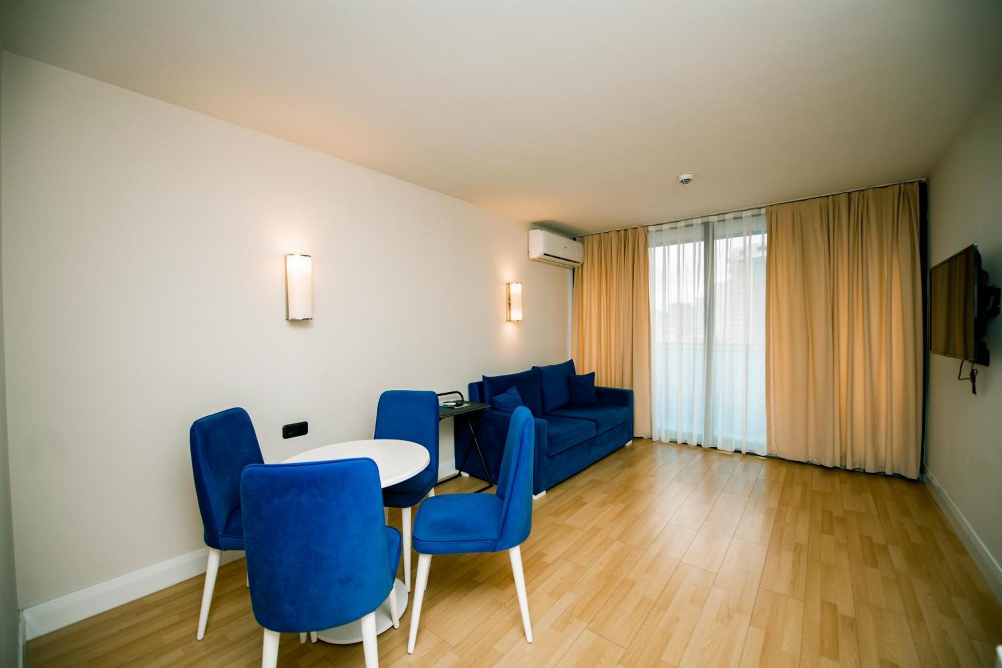 Sea View Apartments In Orbi City Batumi Exterior photo